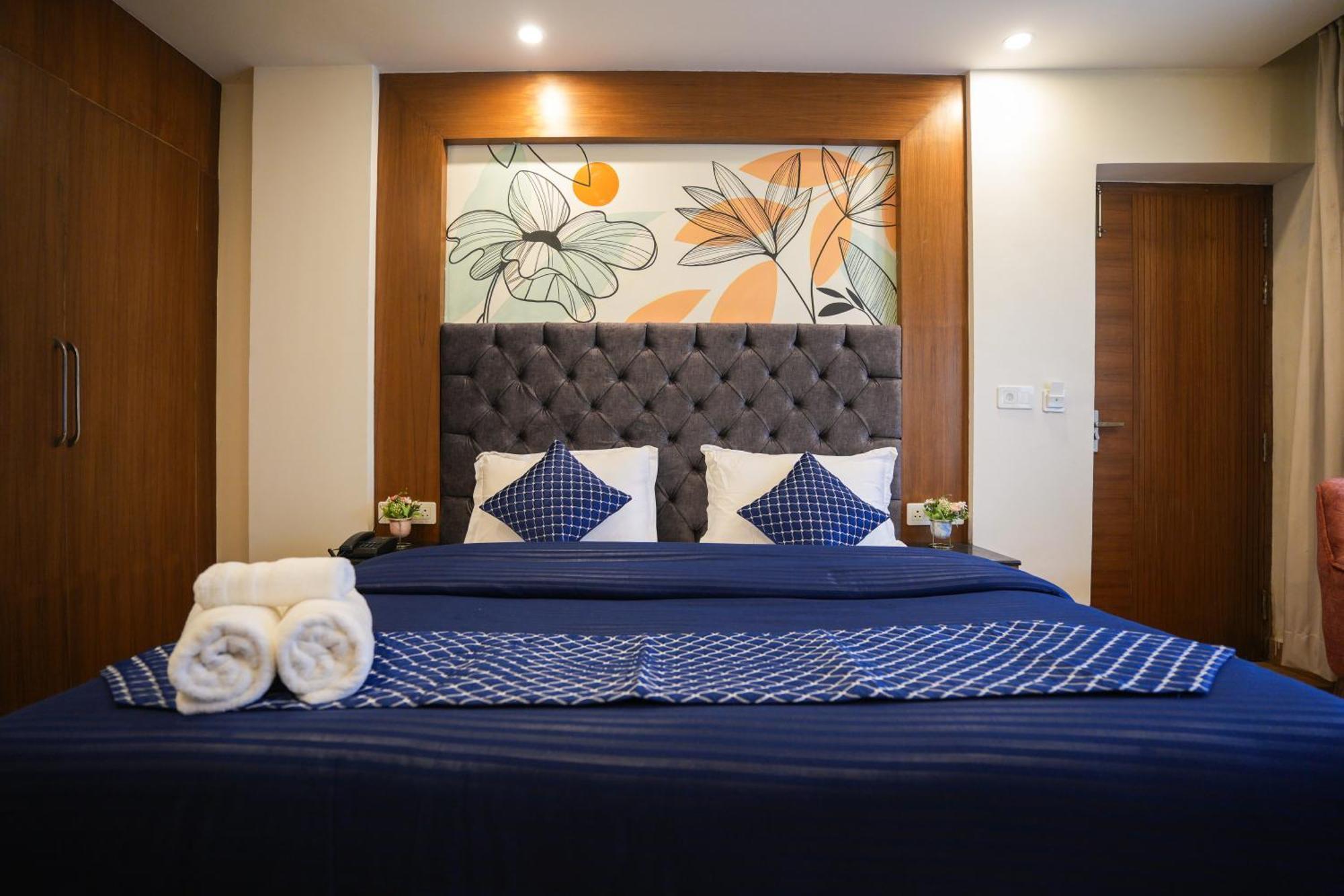 Shalom Backpackers Mussoorie Hostel Exterior photo